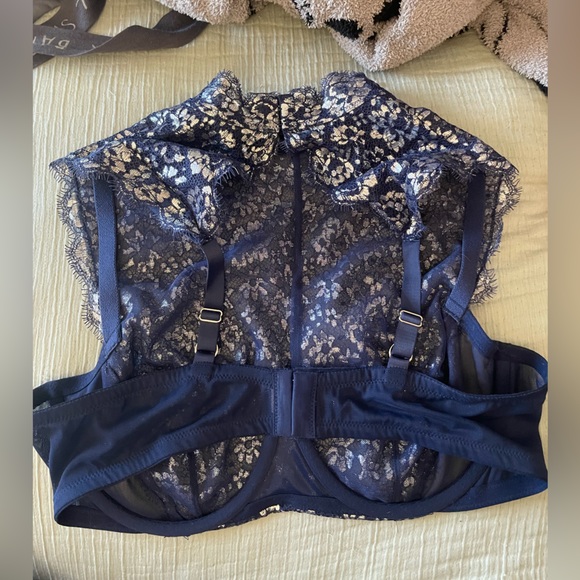 Victoria’s Secret 2016 fashion show dream angels wicked collection set. - Picture 8 of 9